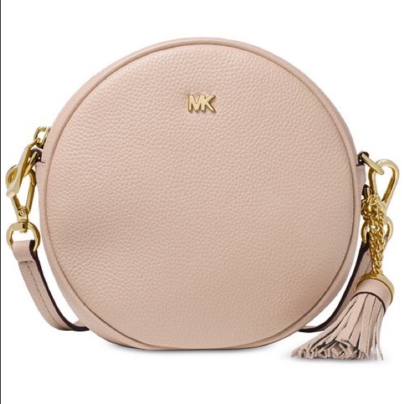 Michael Kors Handbags - Michael Kors Canteen Purse NWT
